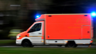 81-J&auml;hriger &uuml;berrollt in Brandenburg bei Einfahren in Garage Ehefrau
