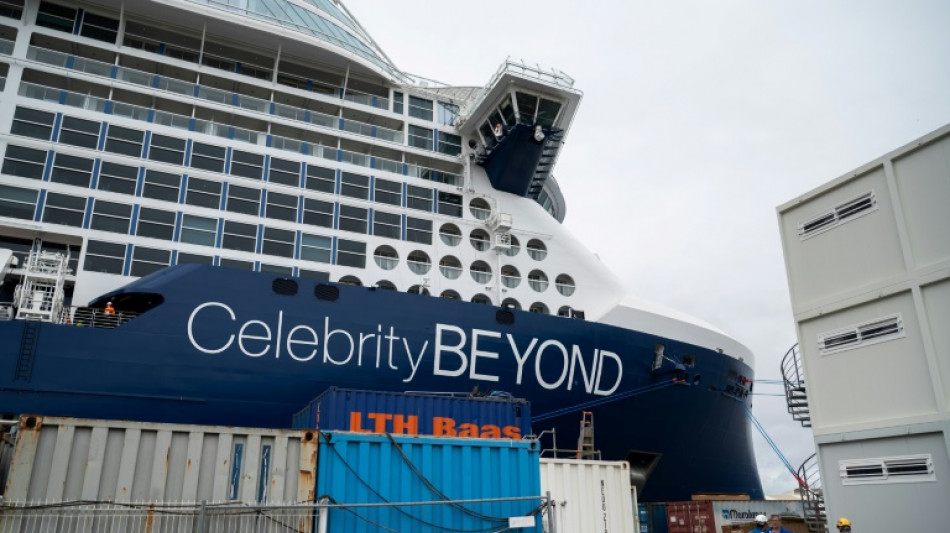 Saint-Nazaire: livraison du paquebot géant "Celebrity Beyond"