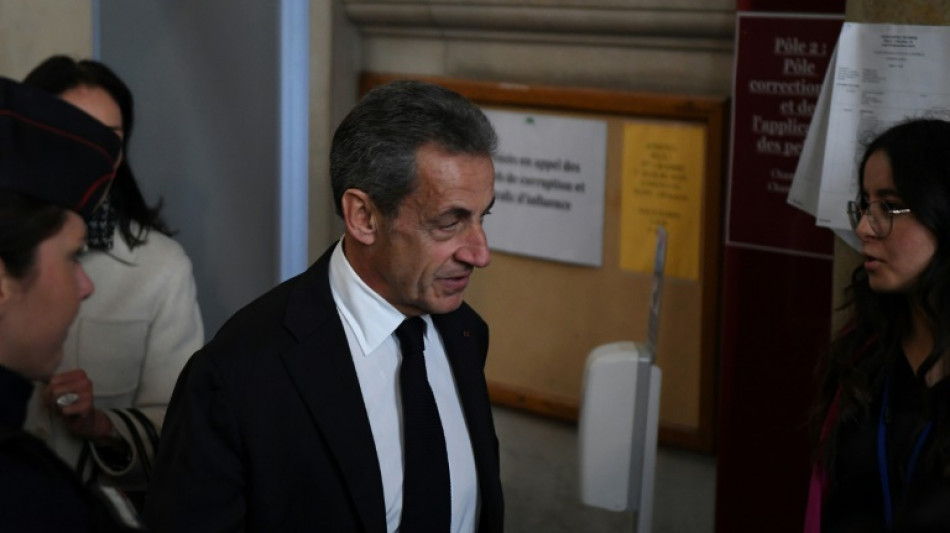 Frankreichs Ex-Pr&auml;sident Sarkozy in Berufungsprozess vor Gericht