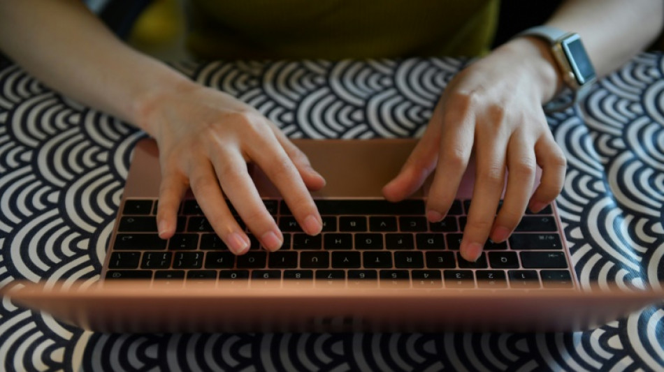 Verbrauchersch&uuml;tzer: Anbieter setzen Vorgaben zum K&uuml;ndigungsbutton mangelhaft um