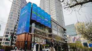 Borsa: Asia contrastata in scia a Nvidia, sale Tokyo