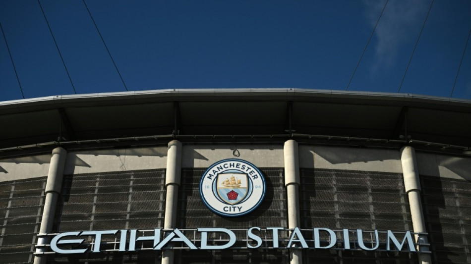 Futebol ingl&ecirc;s teme 'graves consequ&ecirc;ncias' diante de caso do City, que se defende