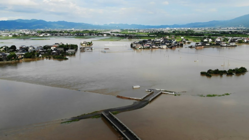 Al menos dos muertos por intensos aguaceros en el suroeste de Jap&oacute;n