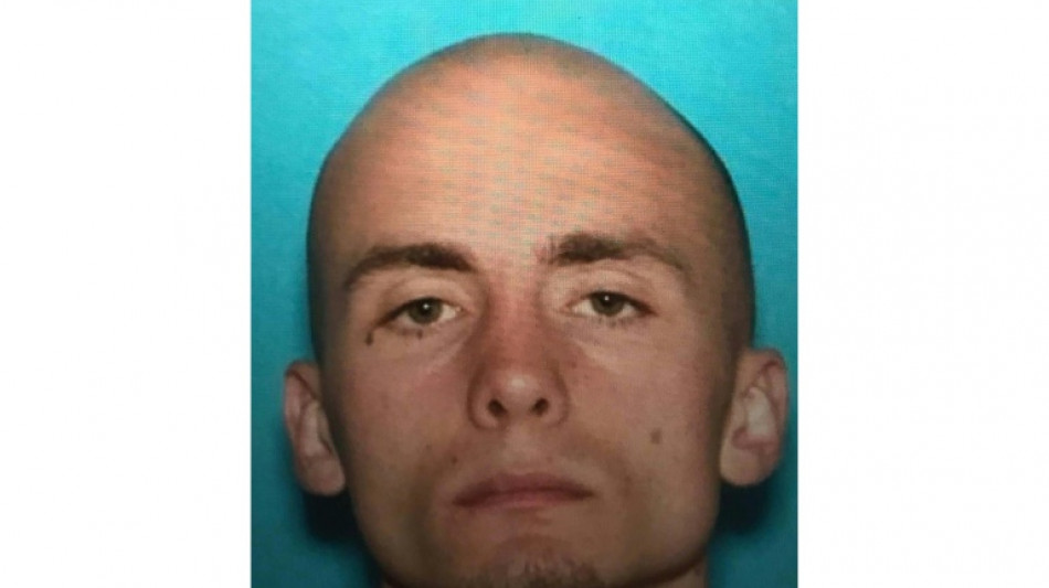 Polic&iacute;a de EEUU captura a supremacista blanco que escap&oacute; de prisi&oacute;n