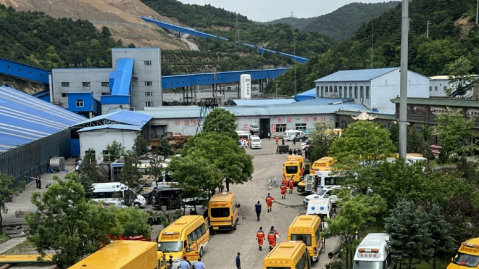 Explos&atilde;o em mina de carv&atilde;o na China deixa ao menos 90 mortos