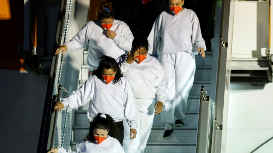 Un juez de EEUU suspende el plan de Trump de revocar el estatus de protección a venezolanos