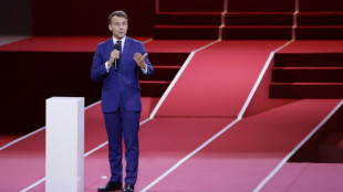 C&uacute;pula em Paris firma acordo para o desenvolvimento atrav&eacute;s do esporte