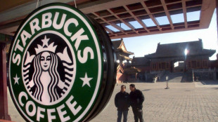 Fuertes cr&iacute;ticas a Starbucks por abrir dos tiendas en la regi&oacute;n china de Xinjiang