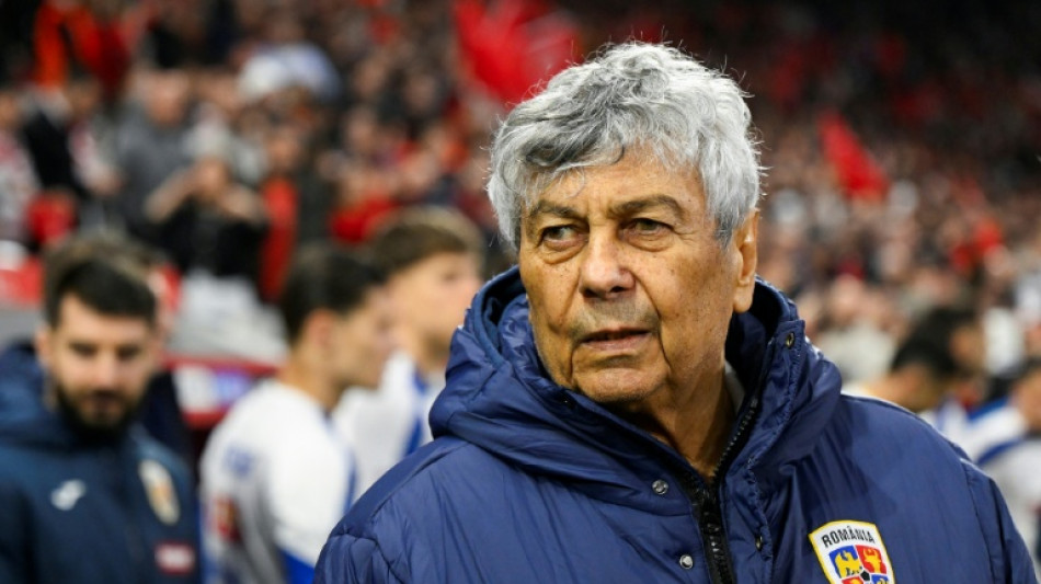 Mircea Lucescu, &uacute;ltimo t&eacute;cnico da Rom&ecirc;nia, morre aos 80 anos
