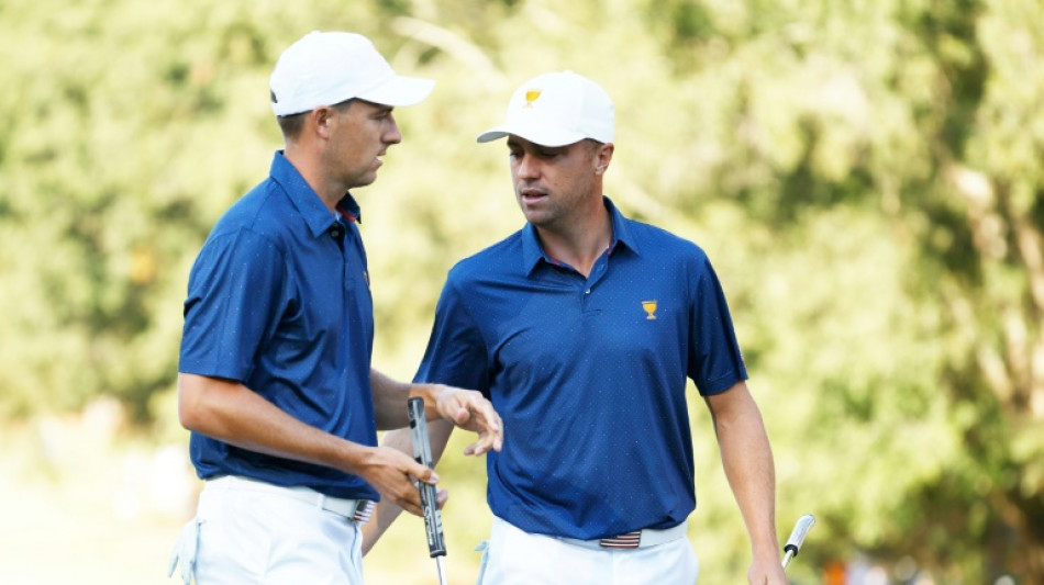 Americans move closer to ninth win in a row at Presidents Cup
