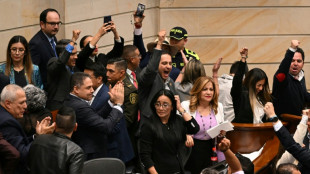 Senado da Colômbia rejeita consulta popular de Petro, que convoca mobilizações