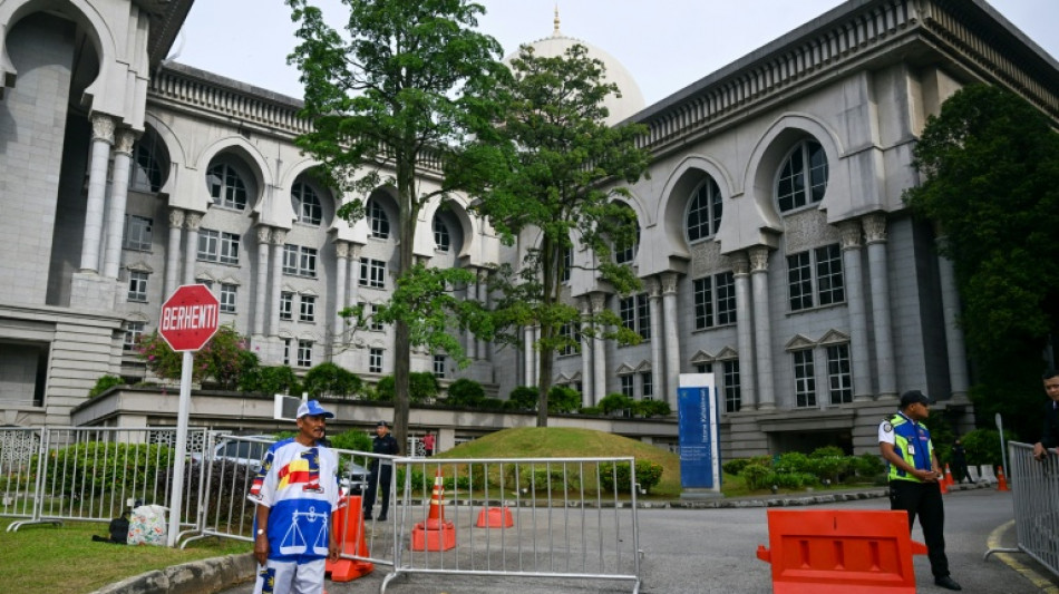 Scandale de corruption 1MDB en Malaisie: l'ex-Premier ministre Najib Razak jug&eacute; coupable d'abus de pouvoir