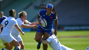 Six nations f&eacute;minin: entre la France et l'Angleterre, c'est "je t'aime, moi non plus"