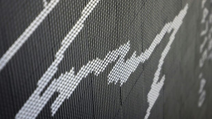 Oil sinks on easing fears of Mideast regional war 