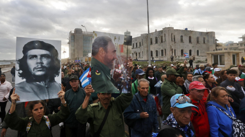 Wsj, Usa puntano a un cambio di regime a Cuba entro la fine dell'anno