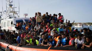 Pope Leo thanks Lampedusans for welcoming migrants