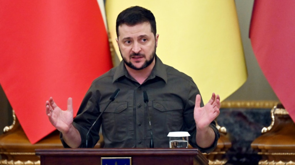 Selenskyj: Macron soll sich in Ukraine Bild von russischem "V&ouml;lkermord" machen