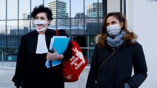 La fille de Richard Berry condamn&eacute;e pour diffamation envers Jeane Manson