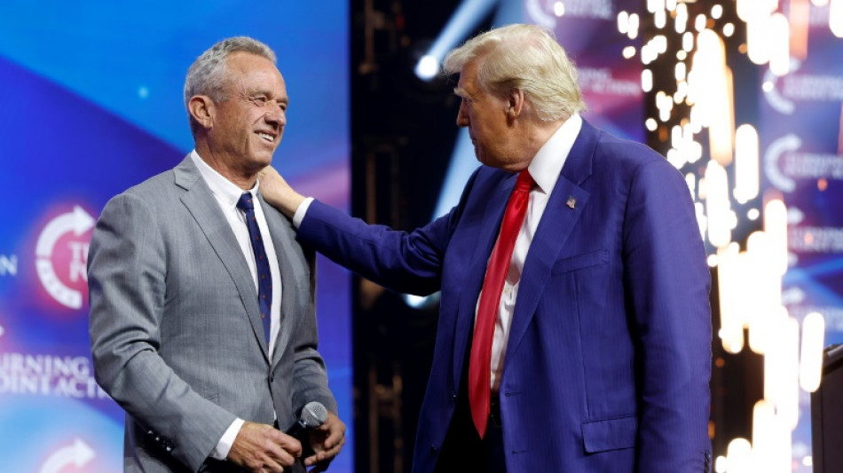 Robert Kennedy Jr., le vaccinosceptique qui veut "rendre &agrave; l'Am&eacute;rique sa sant&eacute;"
 