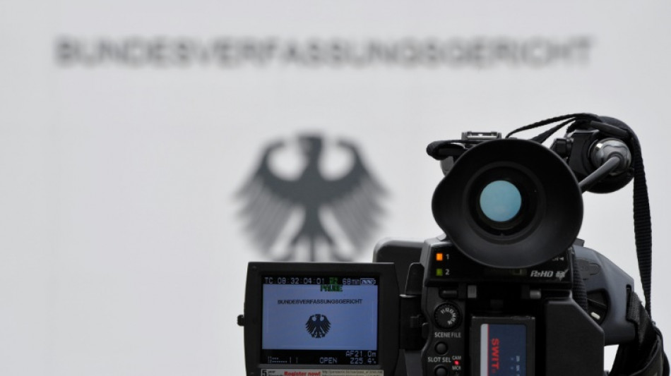 Bundesverfassungsgericht: Keine finanzielle Hilfe für Vaterschaftsstreit aus DDR-Zeit