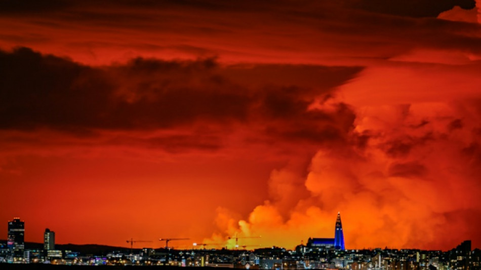 Disminuye intensidad de erupci&oacute;n volc&aacute;nica en Islandia