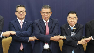 Thailand and Cambodia agree to extend peace pact