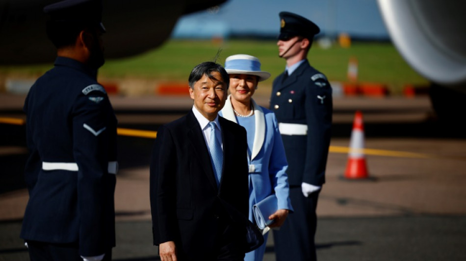 Le couple imp&eacute;rial japonais d&eacute;marre sa visite d'Etat &agrave; Londres sous le signe de "l'amiti&eacute;"