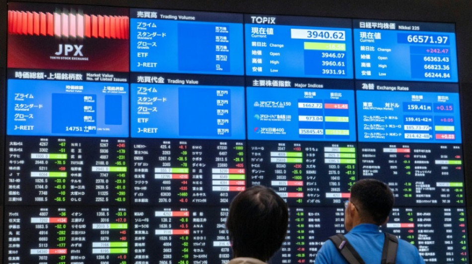 Les march&eacute;s mondiaux dig&egrave;rent l'&eacute;vocation d'une possible hausse des taux de la Fed