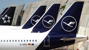 Lufthansa-Piloten stimmen mit gro&szlig;er Mehrheit f&uuml;r m&ouml;glichen Arbeitskampf