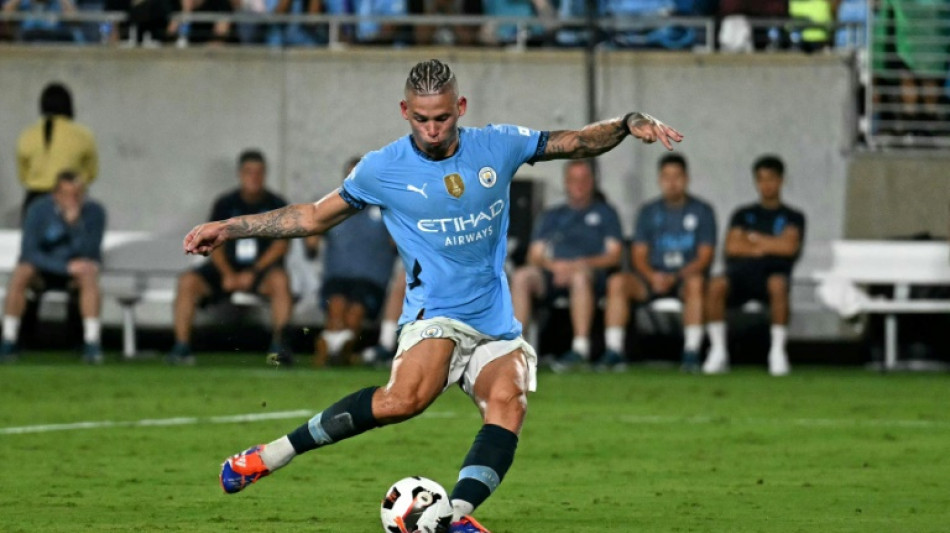 Kalvin Phillips &eacute; emprestado pelo Manchester City ao Ipswich