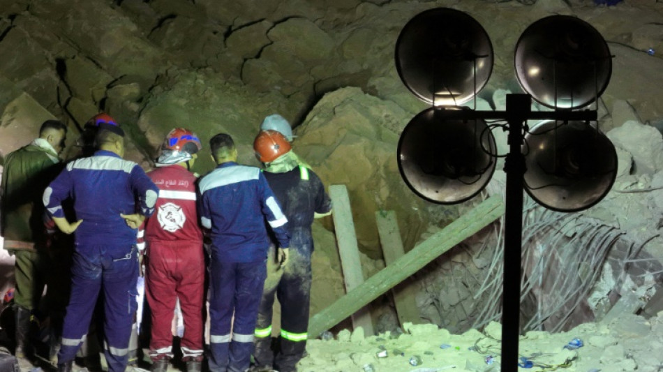 Irak: huit corps retir&eacute;s des d&eacute;combres d'un sanctuaire, les recherches termin&eacute;es