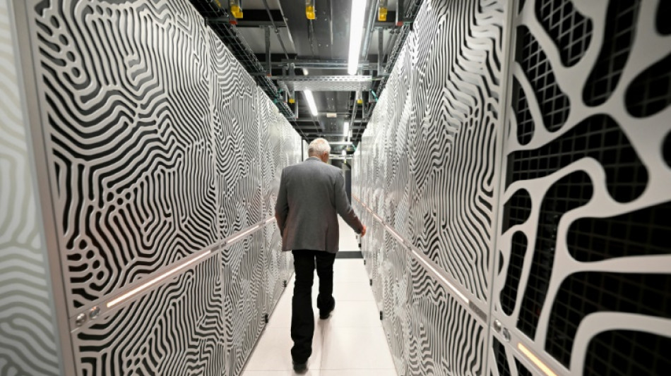 EU bows to pressure on loosening AI, privacy rules