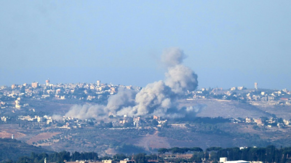 Israel bombardeia posi&ccedil;&otilde;es do Hezbollah no L&iacute;bano e continua sua ofensiva em Gaza, causando dezenas de mortes