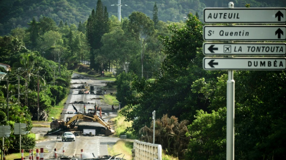 Nouvelle-Cal&eacute;donie: l'a&eacute;roport reste ferm&eacute; aux vols commerciaux jusqu'&agrave; samedi matin