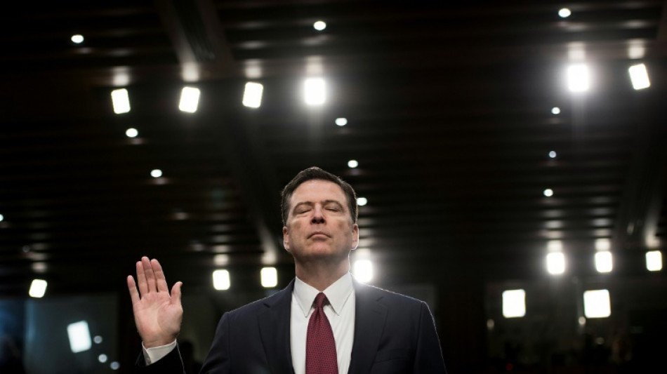 Trump qualifie l'ex-chef du FBI inculpé de "flic corrompu"