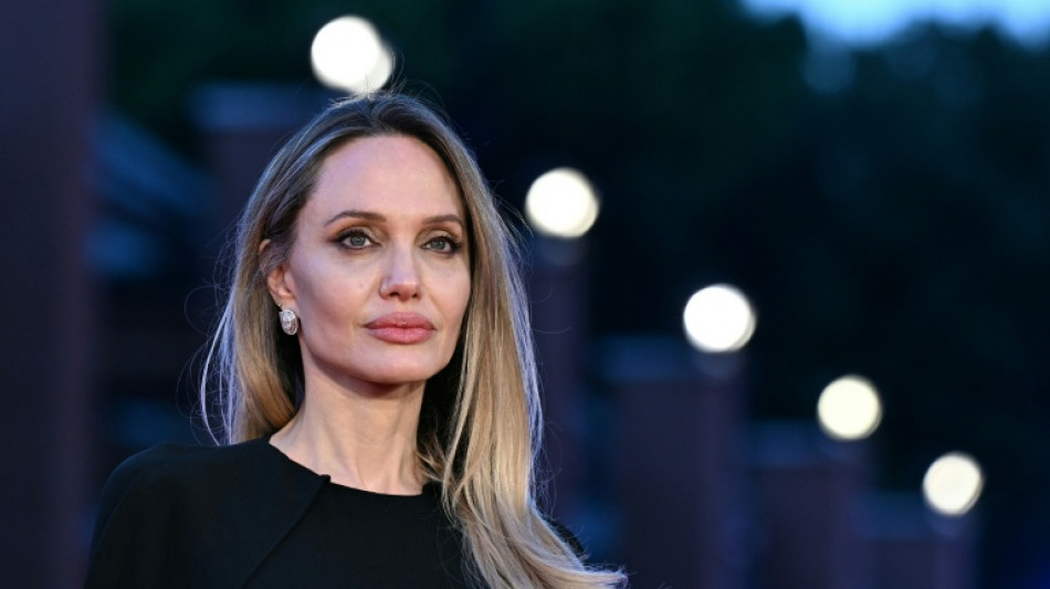 Berichte: Angelina Jolie zu Überraschungsbesuch in südukrainischer Stadt Cherson