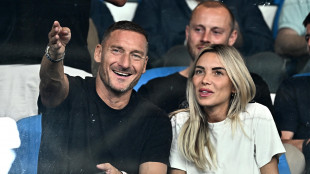 Noemi Bocchi concorrente a Ballando con le Stelle, l'ironia di Totti sui social