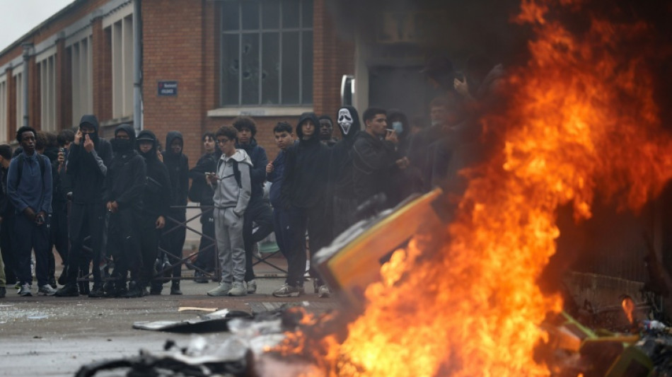 French teens clash with police as school blockades intensify