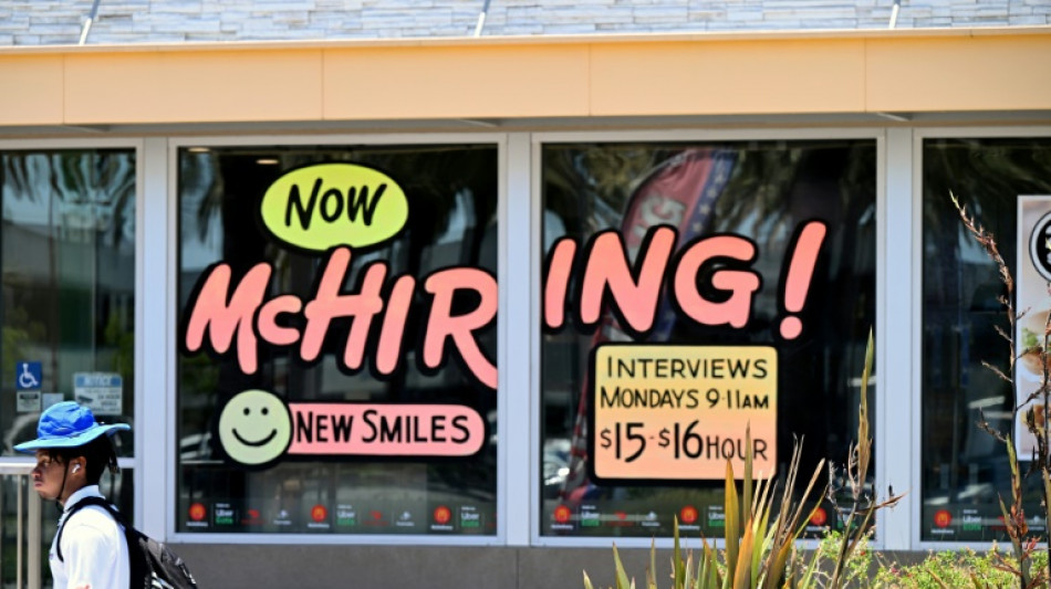 Salarios e inflaci&oacute;n se disparan en EEUU, una ecuaci&oacute;n incierta