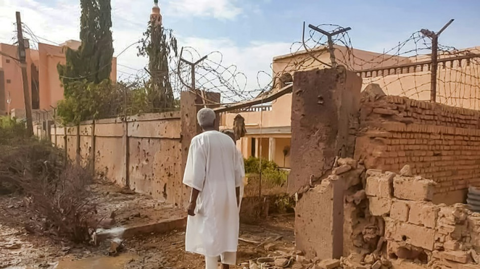 Alarm over Sudan 'war crimes' amid calls to end fighting