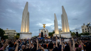 Thai govt calls for calm after reformist's PM bid fails
