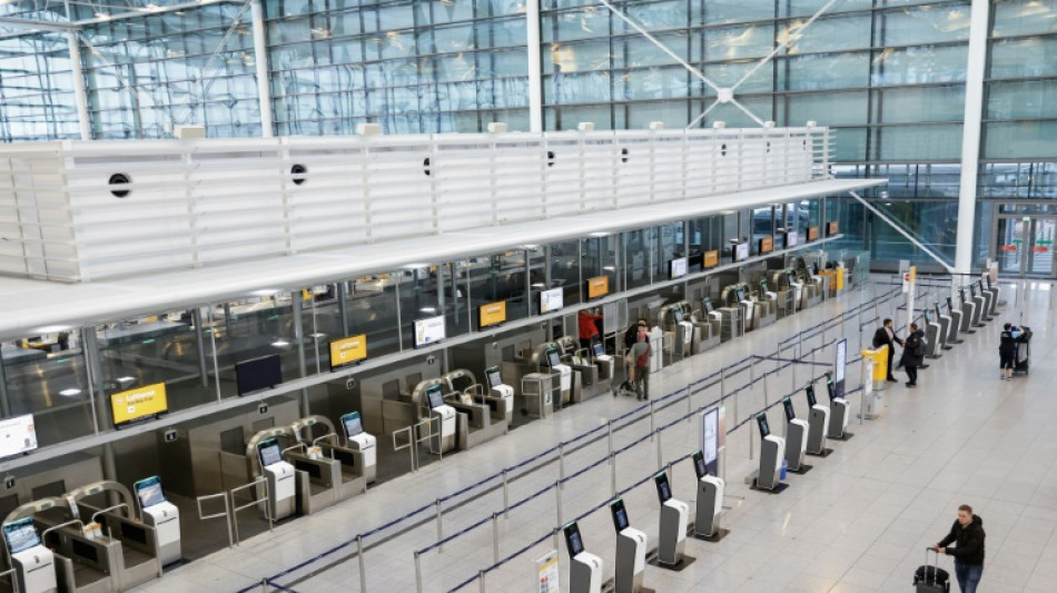 Gr&egrave;ve chez Lufthansa: seuls 10 &agrave; 20% des vols assur&eacute;s mardi
