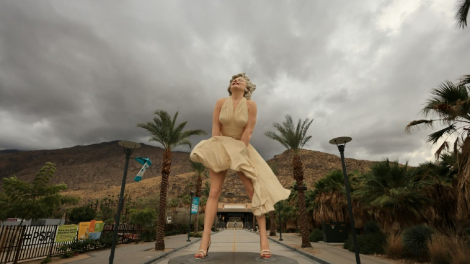 Tormenta Hilary avanza en M&eacute;xico y se aproxima a EEUU