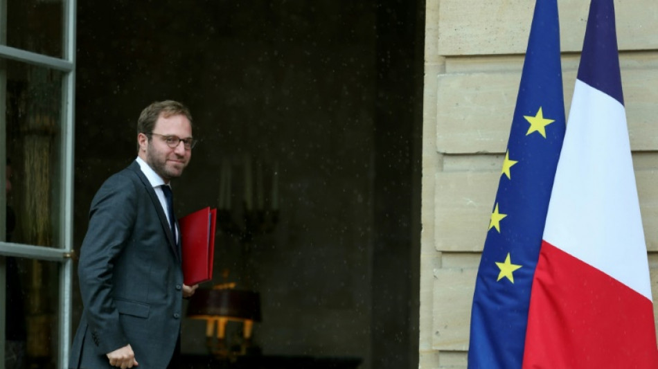 Apr&egrave;s un gros d&eacute;rapage, la France promet &agrave; l'UE de corriger son d&eacute;ficit budg&eacute;taire