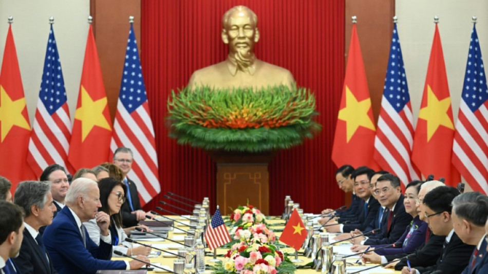 US, Vietnam warn against 'threat or use of force' in South China Sea