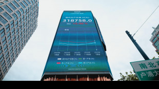 Borsa: Shanghai apre a -0,15%, Shenzhen a -0,30%