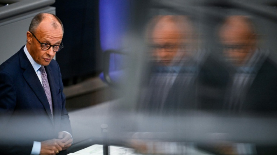 Merz stimmt auf "Unausweichlichkeit von Veränderungen" ein - Debatte im Bundestag