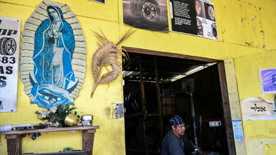 Pagan impuestos, hipotecas y ven a EEUU como su hogar... pero están ilegales