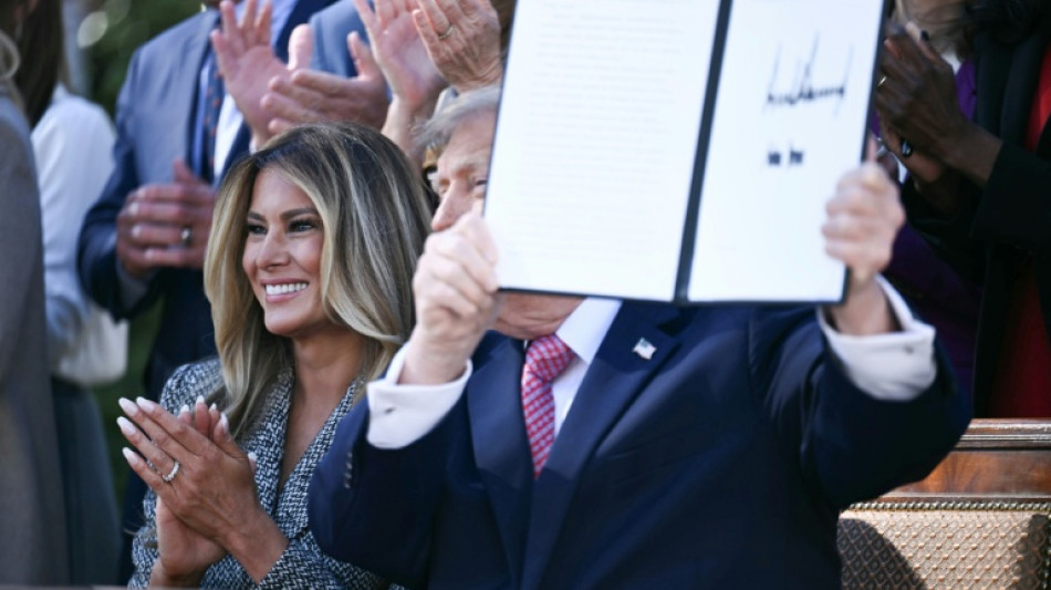 Melania-Initiative: Trump unterzeichnet Dekret f&uuml;r Frauengesundheit