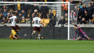 Angleterre: Manchester City chute pour la premi&egrave;re fois en championnat